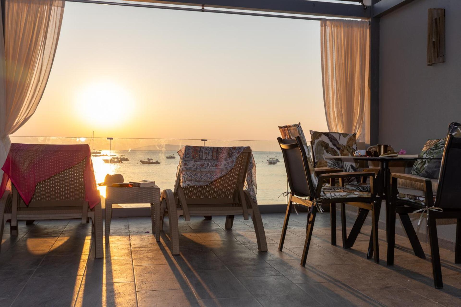 Buganvilla-Sea Front Villas Agia Pelagia 외부 사진